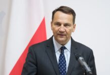 Глава МЗС Польщі назвав країну, яка може “поставити Путіна на місце”