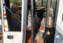 Ворожа атака по автобусу в Марганці 23 квітня: у лікарні помер 59-річний чоловік