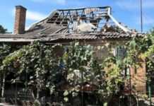 Сили РФ вдарили по Дніпропетровщині: загинув чоловік, загорівся приватний будинок – ОВА