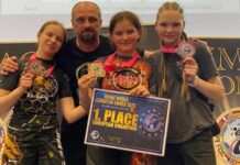 Спортсменка з Камʼянського Єлизавета Стогній стала призеркою чемпіонату Європи з козацького двобою