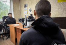 Викрили два авто задля розваги: правоохоронці Запоріжжя затримали двох зловмисників