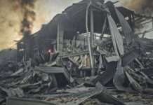 Влада: сили РФ вдарили артилерією по Херсону, постраждала жінка