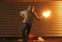 СБУ повідомила про затримання шести осіб, які планували підпали автомобілі військових та об’єкти «Укрзалізниці»