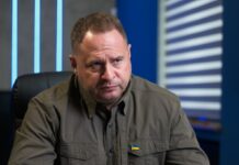 У Зеленського закликали до нових санкцій проти РФ, якщо Путін не приїде на переговори