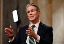 Історична угода: в США пояснили, що сигналізує Росії підписаний з Україною договір