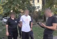 У Запоріжжі суд виніс вирок двом чоловікам за розбійний напад та пограбування жінок