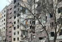 РФ скинула авіабомбу на багатоповерхівку в Костянтинівці: багато поранених