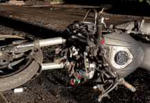 На Дніпропетровщині сталася ДТП за участі трьох підлітків: 17-річний водій загинув на місці