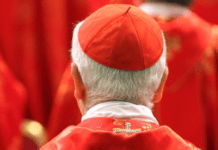 У Ватикані офіційно розпочався процес обрання нового Папи Римського: хто серед кандидатів і коли піде білий дим