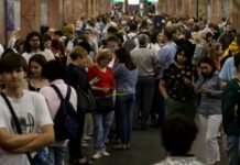 У Києві зупинили половину “червоної” гілки метро: які станції не працюють