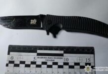 Поліцейські Тернівки затримали підозрюваного у нанесенні тяжких тілесних ушкоджень 26-річному чоловіку