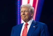 Трамп розповів про “хороші дискусії” щодо України та Росії