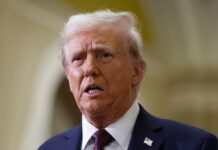 Трамп уникнув відповіді щодо розмови з Путіним про 30-денне перемир’я