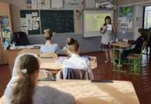 Навіть у бомбосховищі. У школах почалися перевірки на українську мову: що відомо