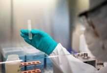 Небезпека хімікатів. Куди здати воду на аналіз в Україні: експерт дав перелік служб