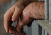 Зґвалтував неповнолітню: у Запоріжжі прокурори довели в суді винуватість чоловіка