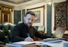 Зеленський анонсував нові санкції: кого торкнуться обмеження