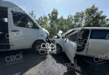 У Криворізькому районі в рейсову маршрутку влетіла Skoda: постраждали дев’ять людей