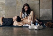 Посольство США нагадало про постійний ризик великих повітряних атак