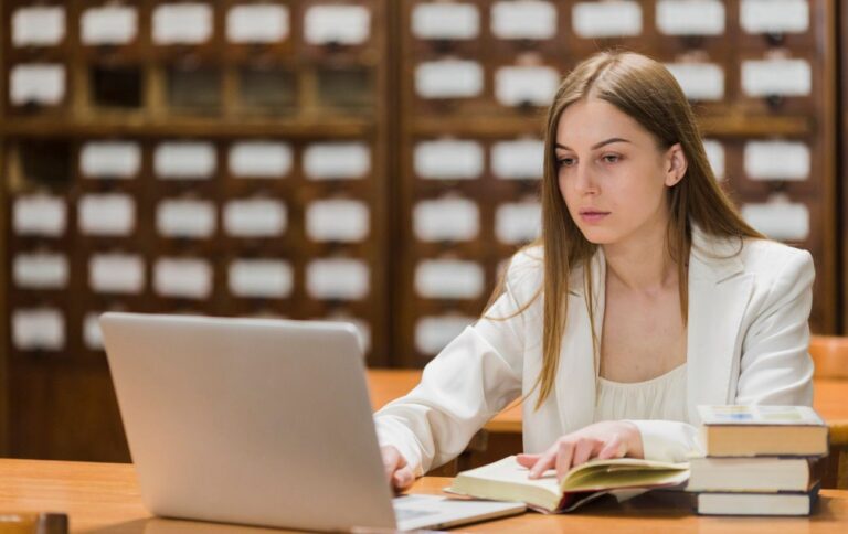 Без цього не пустять: як майбутнім магістрам не проґавити додаткову сесію ЄВІ та ЄФВВ