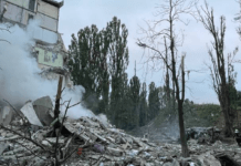 У Києві ракета поцілила в багатоповерхівку: загинув 6-річний хлопчик