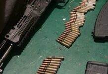 Поліція Кам’янського вилучила у місцевого жителя арсенал зброї