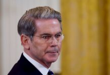 Мінфін США: зброя для України продається через Європу з 10% націнкою