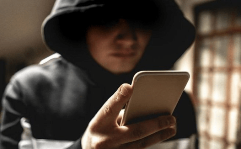 У Запоріжжі судитимуть шахрая, який діяв за схемою «Друг просить у борг»