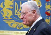 Келлог у Києві заявив про «наполегливу» роботу щодо припинення війни Росії проти України