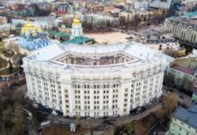 Сибіга повідомив про ноту Будапешту – через «дискримінацію Угорщиною угорської меншини в Україні»