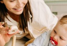 Від народження до диплома: скільки коштує державі виховати українця