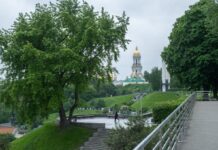 Коли в Україні посилиться спека, а потім різко похолодає: синоптик назвала дати