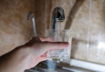 У Тростянці близько сотні мешканців залишилися без води через ракетну атаку РФ