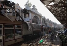 Радіоринок в Одесі зазнав значних руйнувань через нічний удар РФ – відеокадри