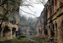 Тут міг знімати Netflix: 7 неймовірних місць в Україні, які вражають атмосферою