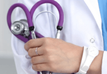 200 тисяч гривень для молодих лікарів: хто може отримати і що для цього треба