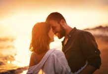 Які питання поставити жінці на першому побаченні: допоможуть взнати все і зекономлять ваш час