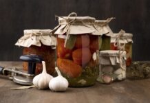 Ці продукти не можна консервувати: просто зіпсуєте запаси