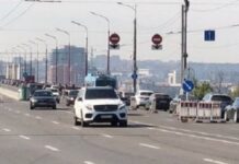 У Дніпрі обмежать проїзд в районі Центрального мосту: нова схема руху