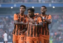 Якщо “Динамо” програє, а “Шахтар” виграє: з ким зустрінуться українські гранди у плей-офф раунді Ліги Європи