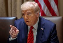 Тиск не діє. Індія купуватиме нафту РФ, незважаючи на погрози Трампа, – NYT