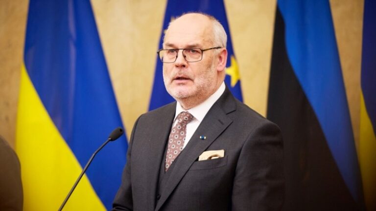 Президент Естонії закликав залишатися непохитними у невизнанні окупації Росією Криму