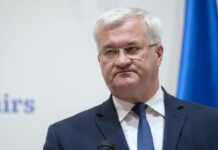 Сибіга поставив Сійярто на місце після випаду на адресу Зеленського