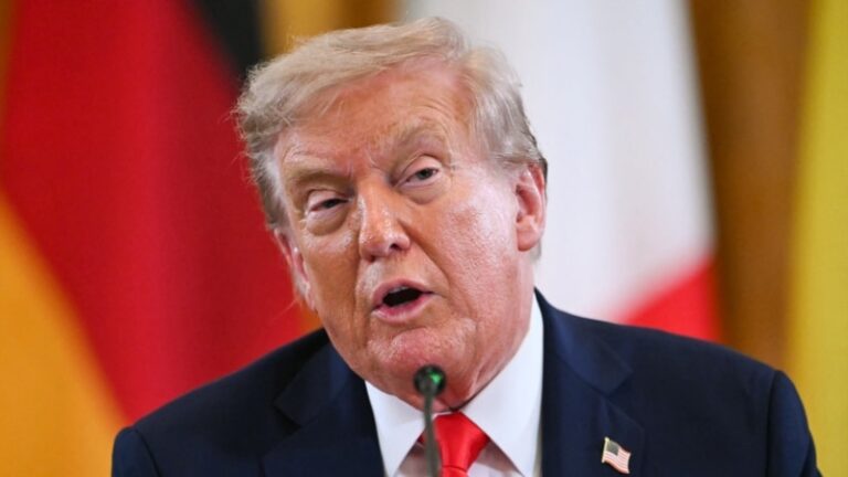 Трамп «дуже розчарований» Путіним, але не стурбований через зв’язки Росії й Китаю