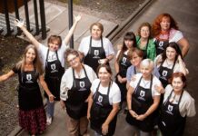 “Серце Азовсталі” запустило гастроклуби для оборонців Маріуполя та їхніх родин