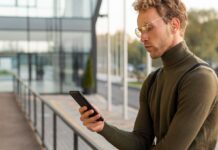 “Дія” відтепер надсилатиме повідомлення про рецепти та направлення від лікаря: деталі