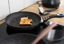 Не готуйте ці страви на антипригарній сковорідці: доведеться купувати нову