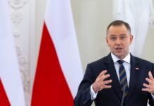 Президент Польщі підписав закон про продовження допомоги українцям