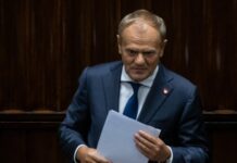 Туск: консультації Польщі із союзниками є «офіційним запитом» на активацію статті 4 договору НАТО