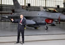 Президент Польщі дав згоду на перебування військ НАТО на території країни